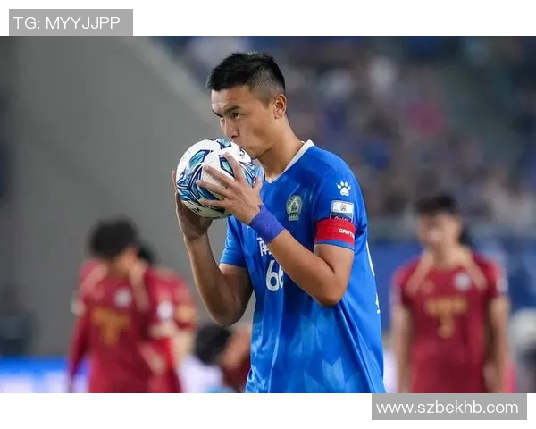 南京足球队在最新状态排行榜中荣登第10名展现出强劲实力与潜力