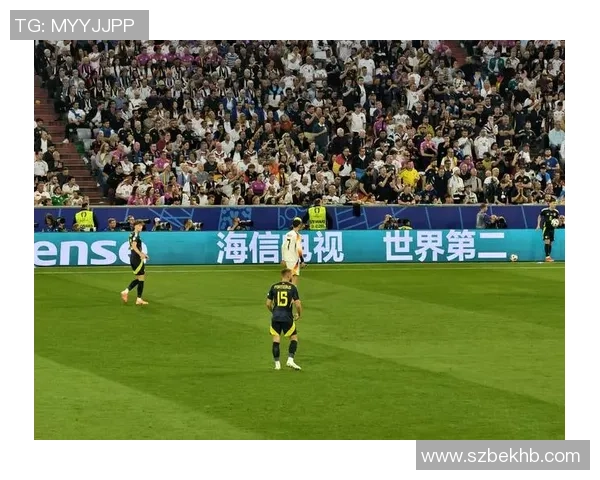 足球明星的辉煌岁月从何而起探寻他们的出生年份与成就之路 足球明星的辉煌岁月从何而起探寻他们的出生年份与成就之路